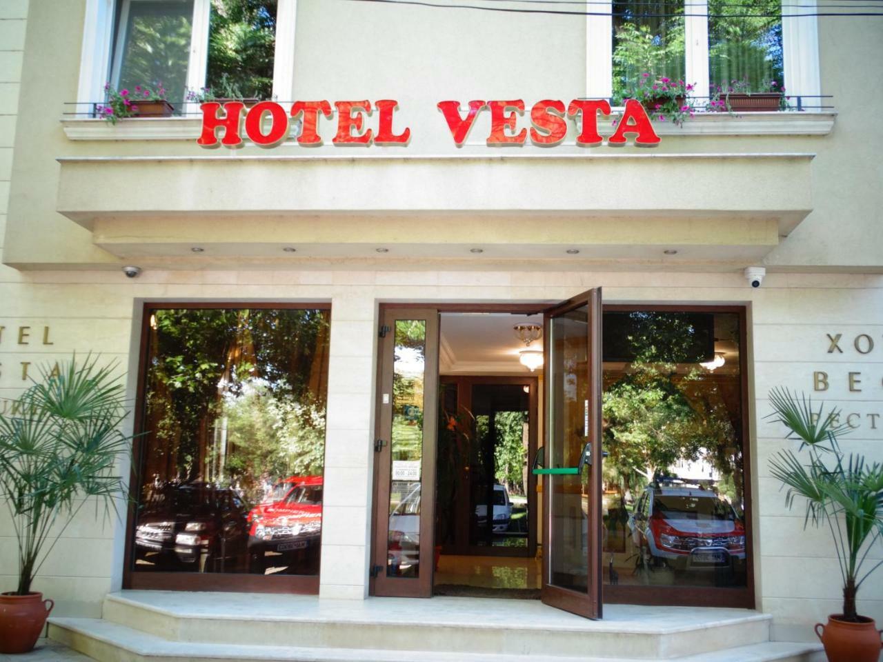 Vesta Hotel Μοντάνα Εξωτερικό φωτογραφία
