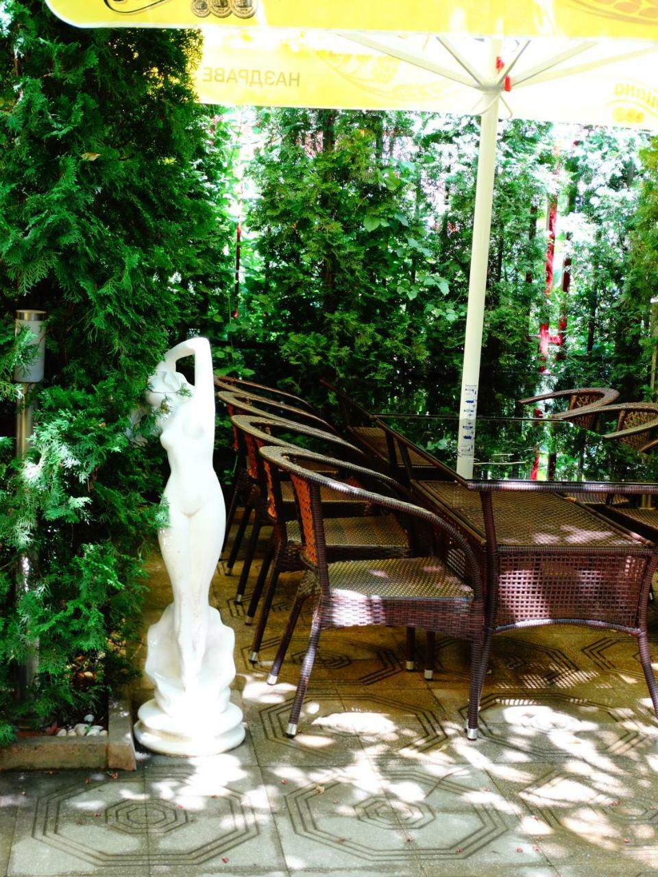 Vesta Hotel Μοντάνα Εξωτερικό φωτογραφία